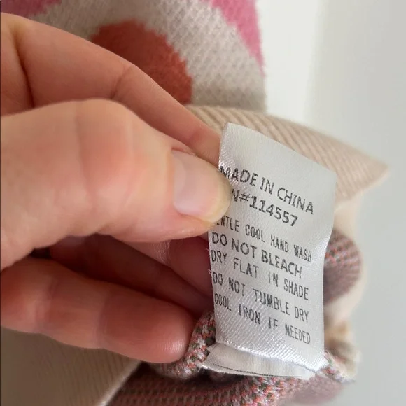 THML Cream Floral Knit Sweater Size Medium - Picture 10 of 13